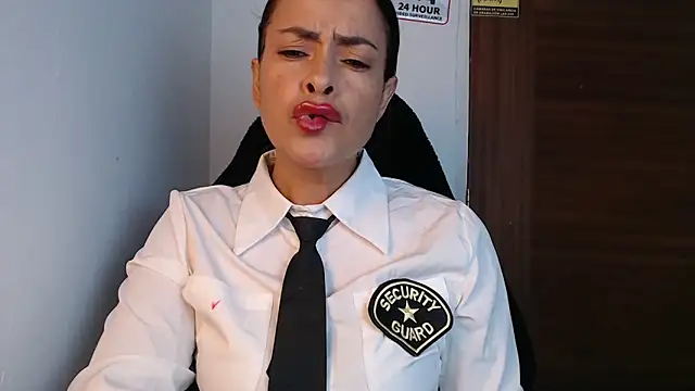 susana07 online show from April 13, 11:16 am