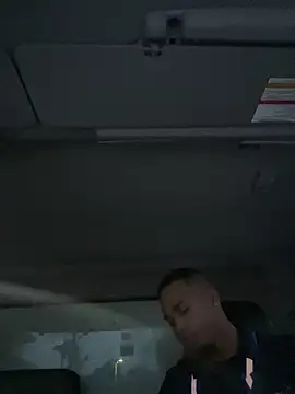 Snapshot of Diosn111 chatting on December 14, 11:48 am Diosn111 online show from December 14, 11:48 am