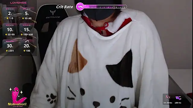 Snapshot of mimika0403 chatting on December 21, 2:35 pm mimika0403 online show from December 21, 2:35 pm