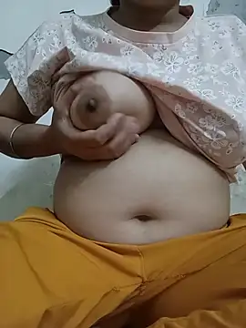 Snapshot of 09punjabi chatting on June 24, 6:12 am 09punjabi online show from June 24, 6:12 am