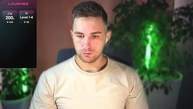 Sweeet  boy online show from February 28, 7:58 am