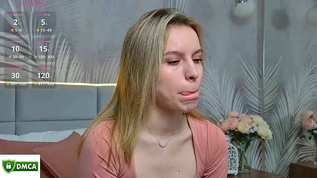 Snapshot of AmaliaBell chatting on February 27, 1:07 pm AmaliaBell online show from February 27, 1:07 pm