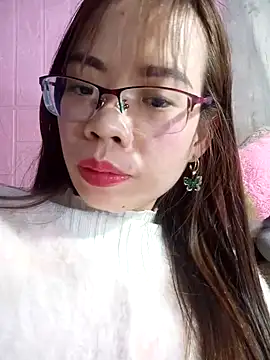 Snapshot of __Mai-love19__ chatting on February 5, 8:43 am Mai-love19 online show from February 5, 8:43 am