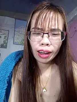 Snapshot of __Mai-love19__ chatting on February 23, 3:24 am Mai-love19 online show from February 23, 3:24 am