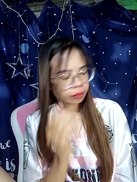 Snapshot of __Mai-love19__ chatting on October 18, 11:27 pm Mai-love19 online show from October 18, 11:27 pm