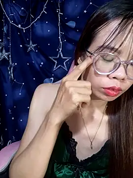 Snapshot of __Mai-love19__ chatting on October 19, 1:01 pm Mai-love19 online show from October 19, 1:01 pm