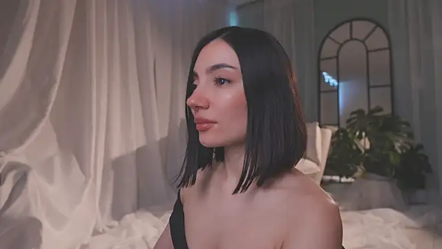 AmyArmstrong online show from February 5, 10:36 pm