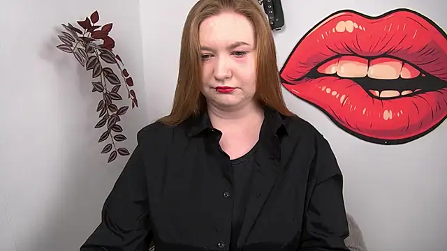 LaraDream online show from February 4, 2:23 pm