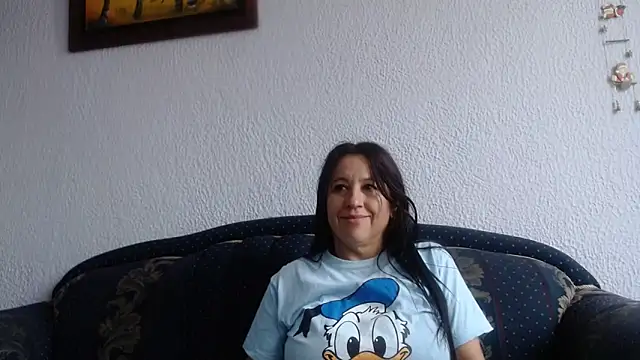 Snapshot of valeriapinter chatting on March 27, 1:00 pm valeriapinter online show from March 27, 1:00 pm