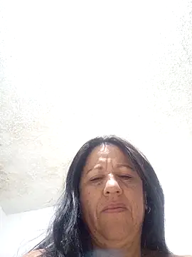 Snapshot of valeriapinter chatting on April 6, 10:16 am valeriapinter online show from April 6, 10:16 am
