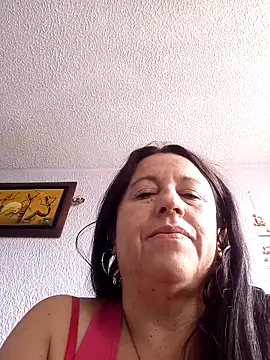 Snapshot of valeriapinter chatting on April 16, 1:34 pm valeriapinter online show from April 16, 1:34 pm