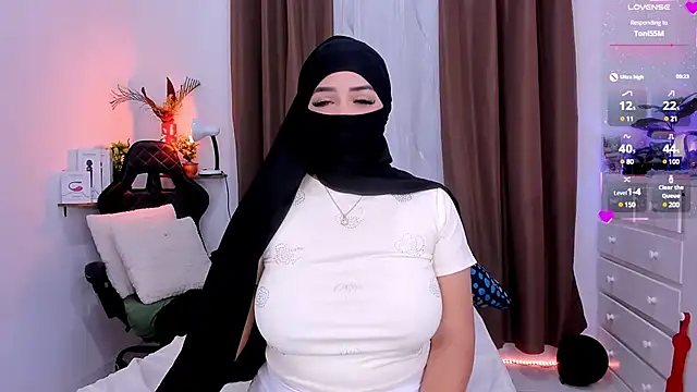 Snapshot of KeishaDanger_ chatting on February 23, 4:39 am KeishaDanger online show from February 23, 4:39 am